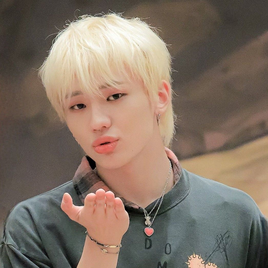 A moment captured by Junhyeok (TNX)'s fan