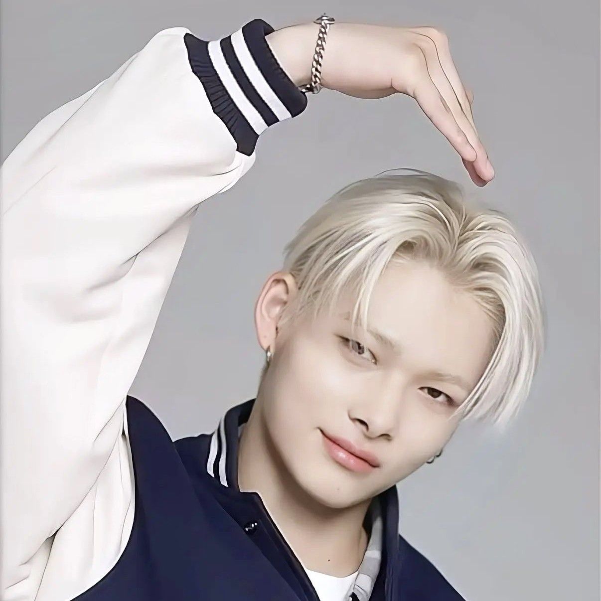 NI-KI (ENHYPEN)的幕後花絮