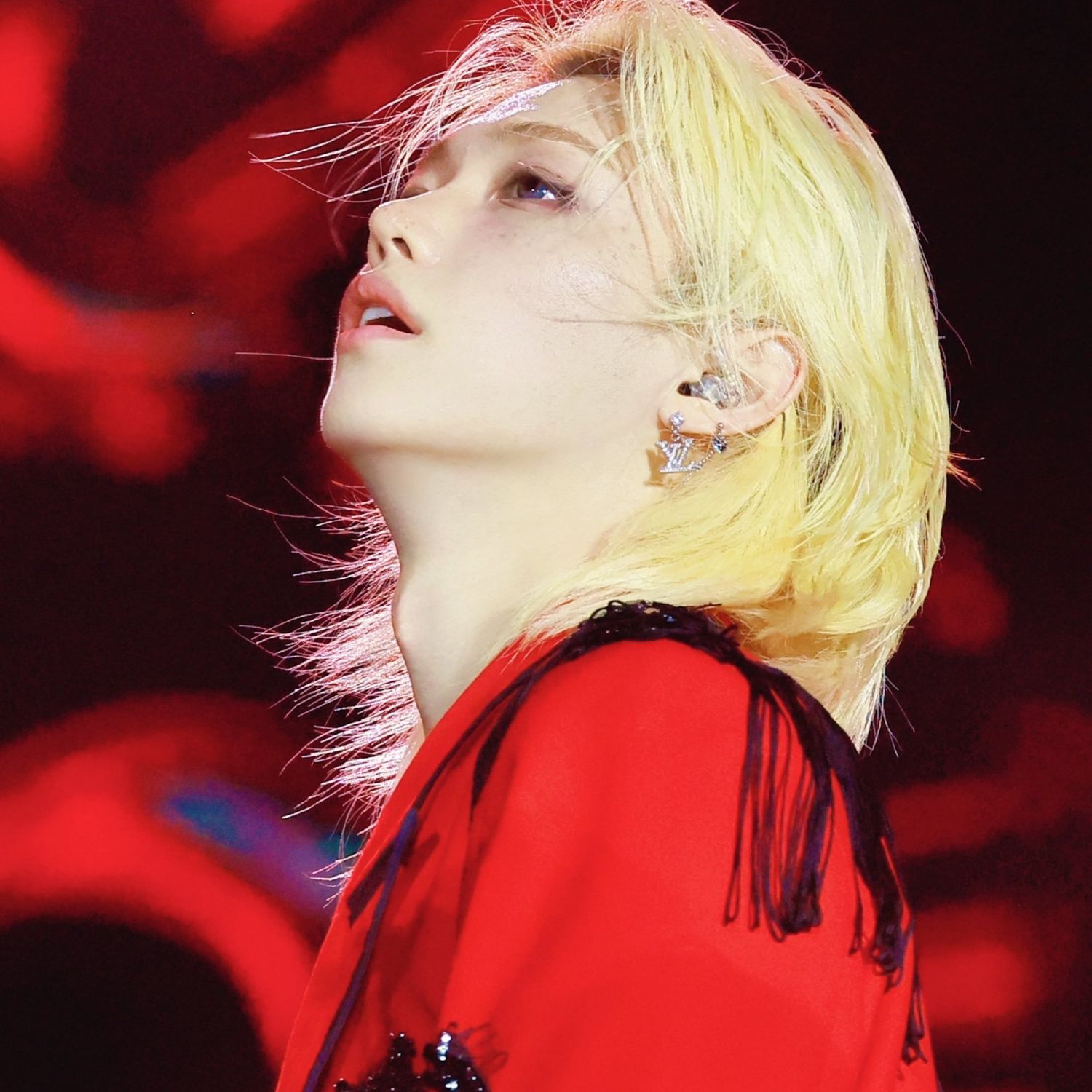 Latest photo of Felix (Stray Kids)