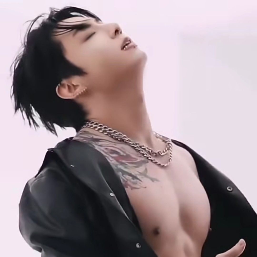 Must-see popular post of 정국 (방탄소년단), your favorite