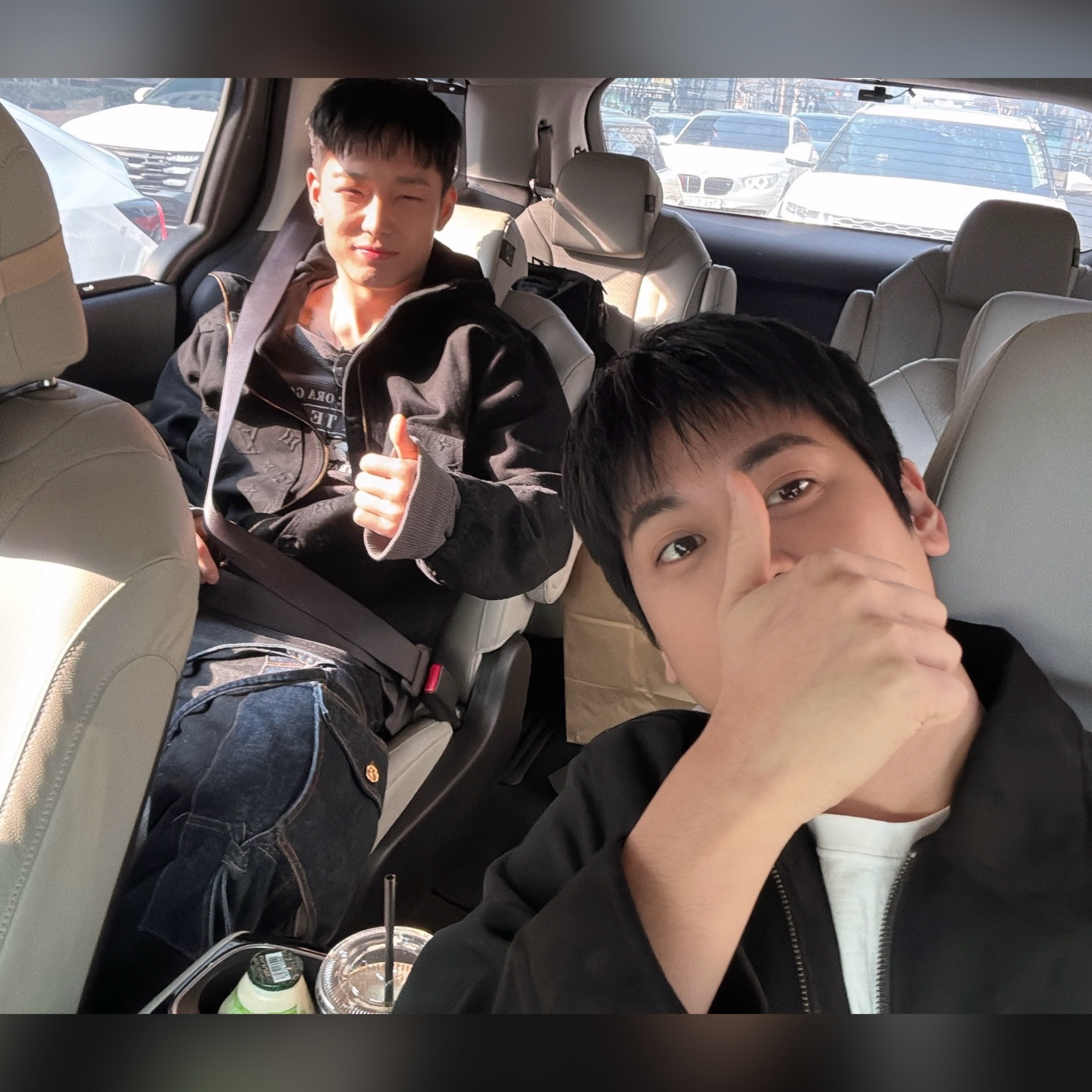 Recent activity shot of BOBBY (iKON)