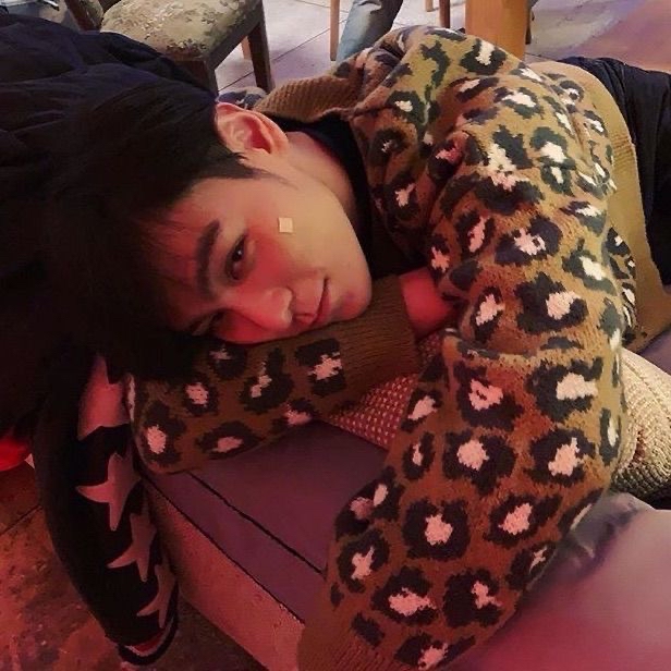 Behind-the-scenes cut of T.O.P
