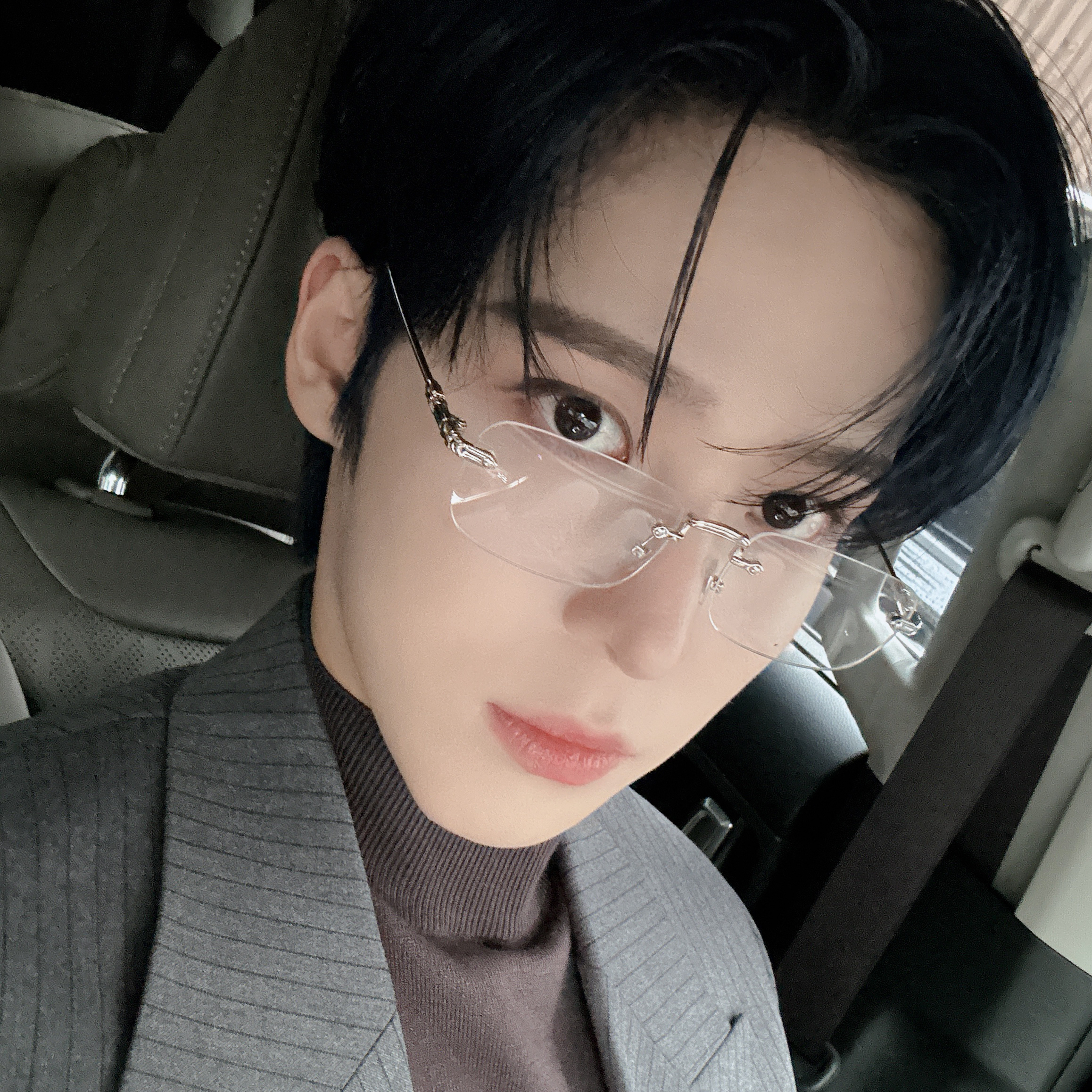 Behind-the-scenes cut of ATEEZ