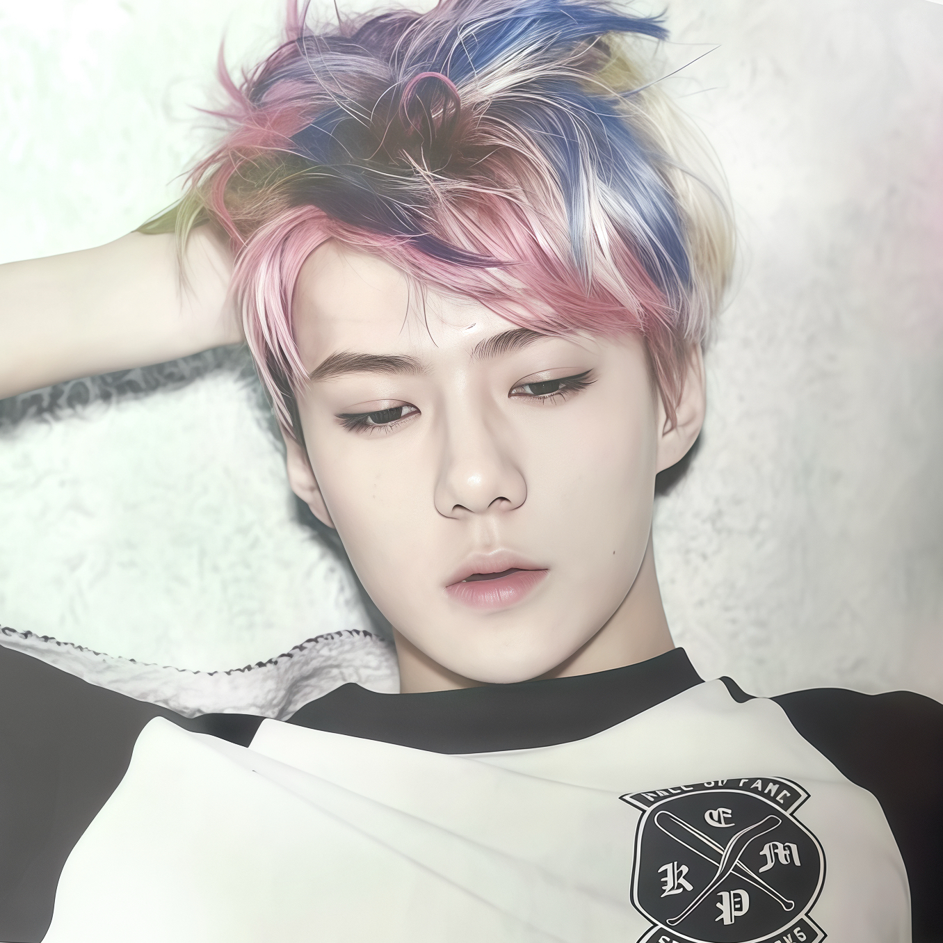 세훈 (EXO)의 비하인드 컷