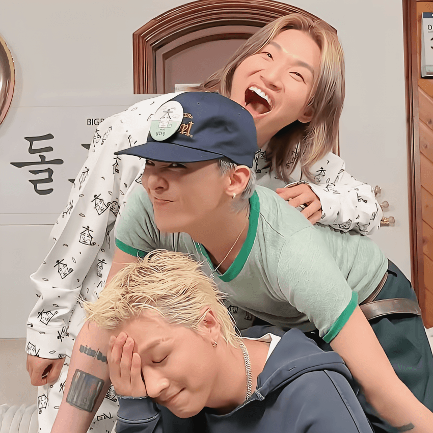Latest photo of BIGBANG