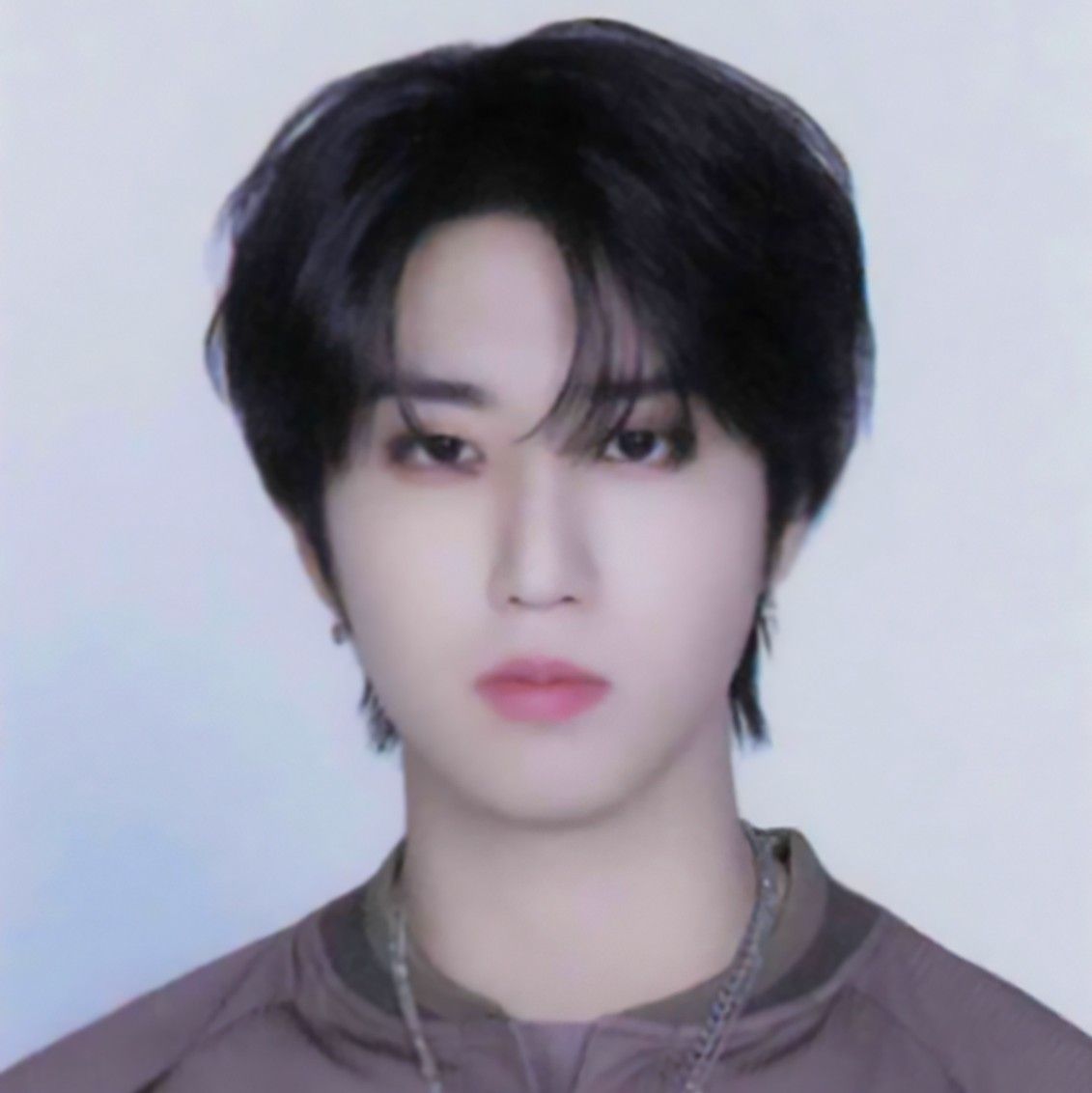 Behind-the-scenes cut of HAN (Stray Kids)
