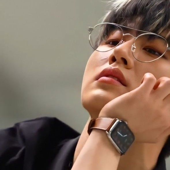 Behind-the-scenes cut of B.I