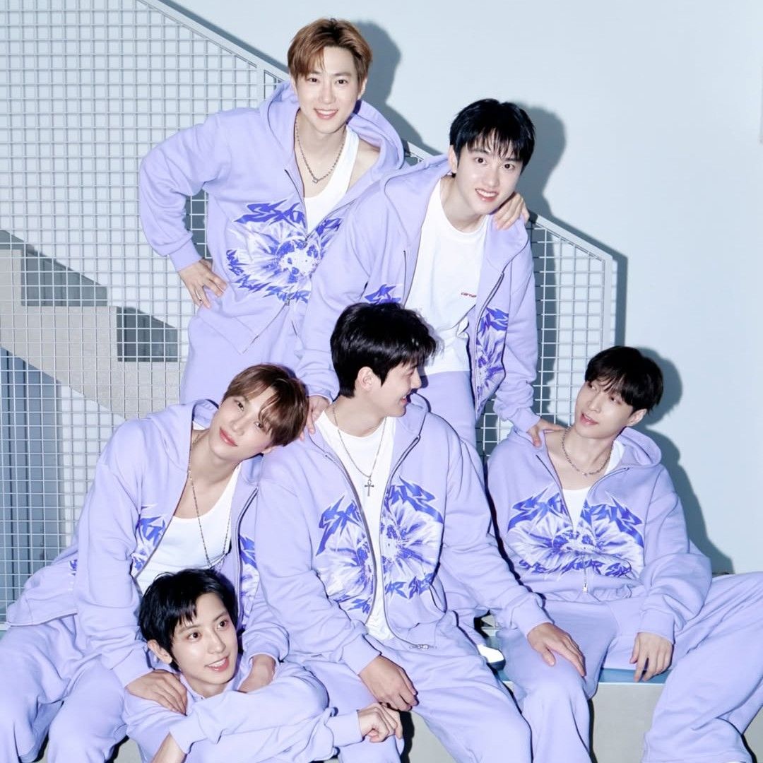 Foto terbaru EXO