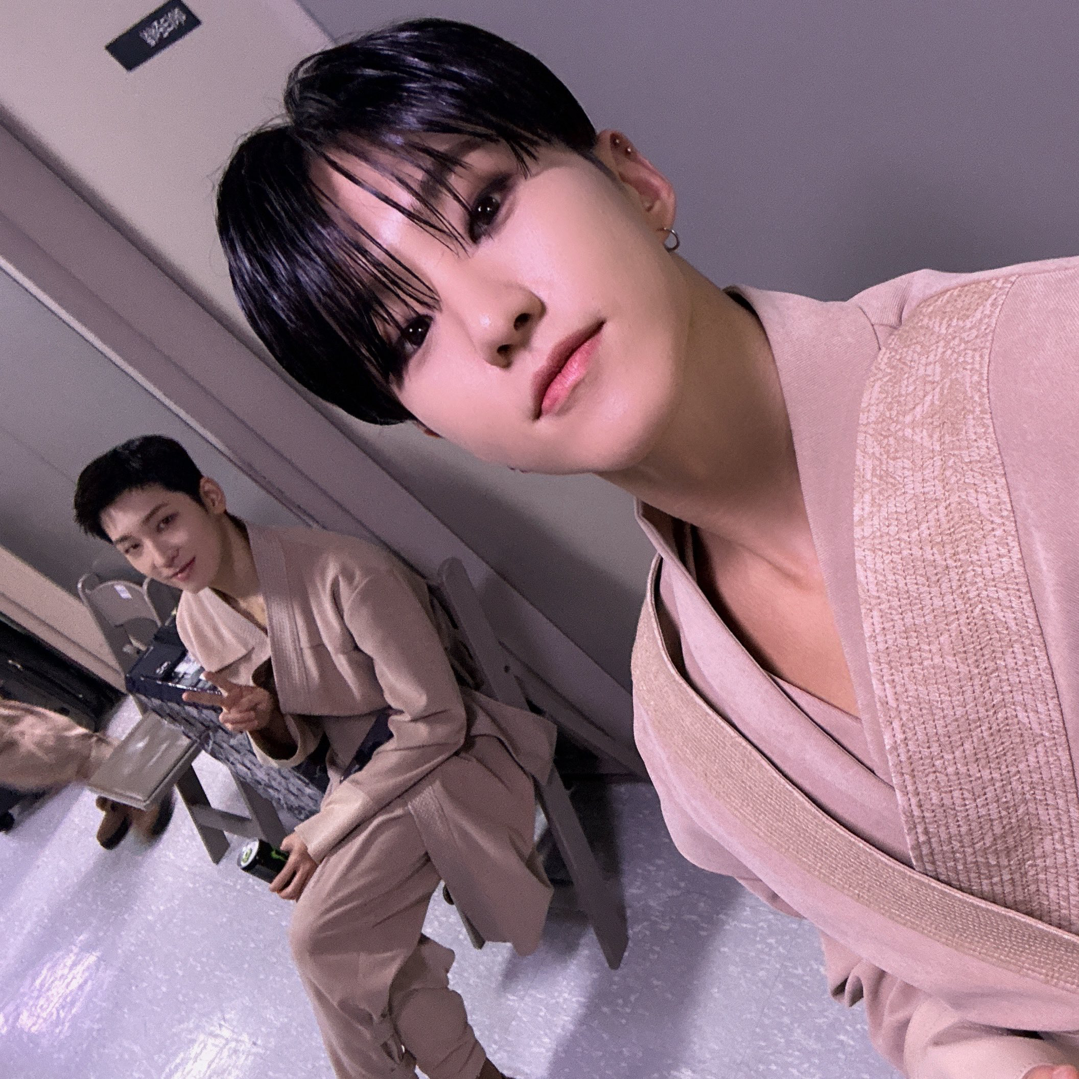 Recent activity shot of Hoshi (SEVENTEEN)