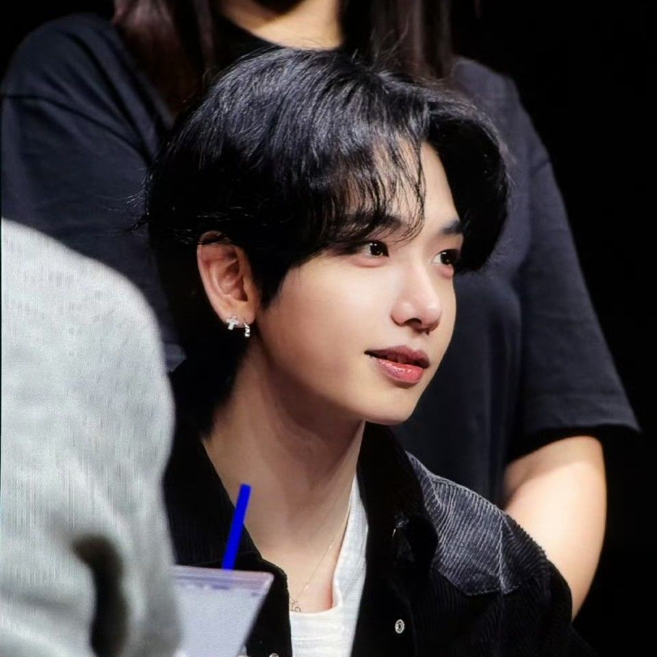 Behind-the-scenes cut of Myeong Jaehyun (BOYNEXTDOOR)