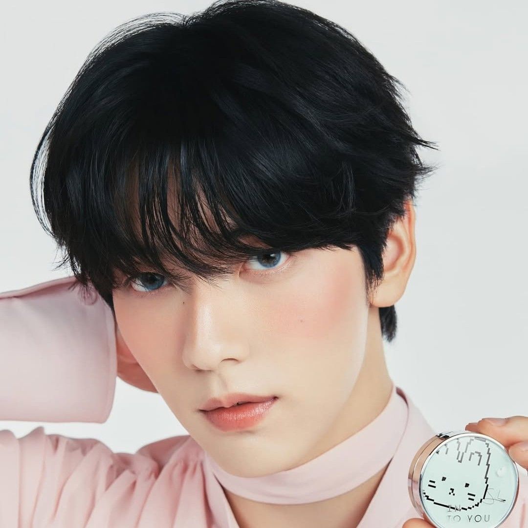 Latest photo of Soobin (TOMORROW X TOGETHER)