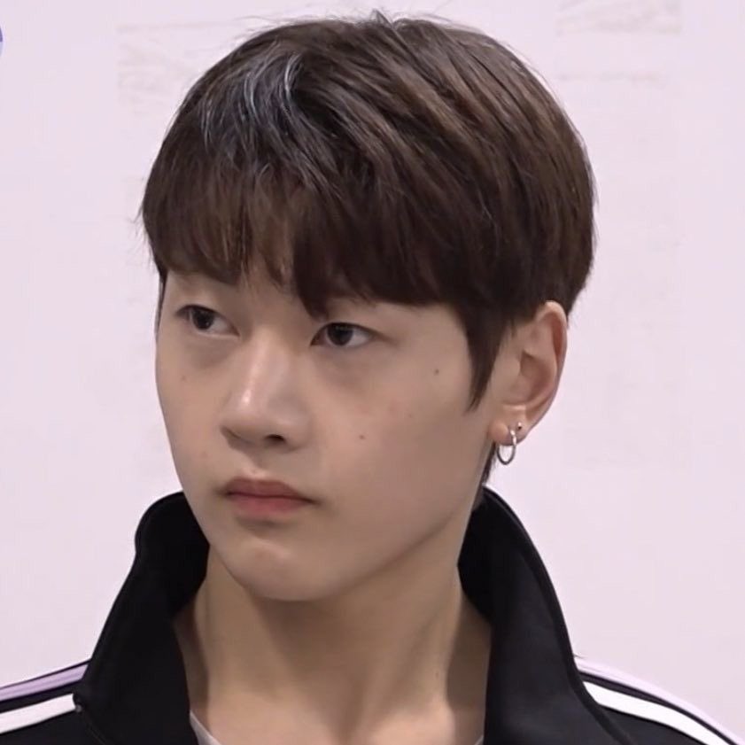 A moment captured by Seok Matthew (ZEROBASEONE)'s fan