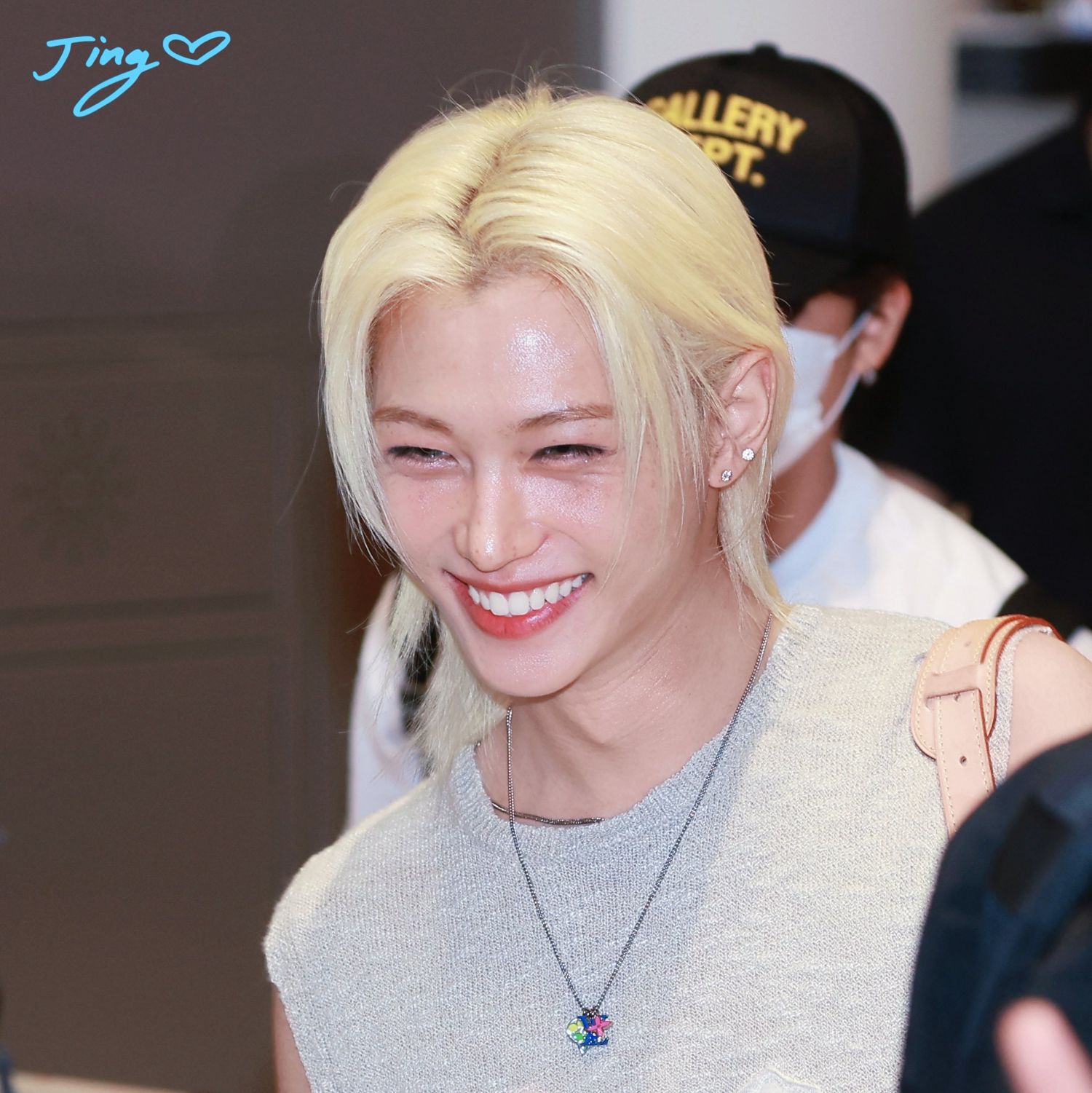 Behind-the-scenes cut of Felix (Stray Kids)