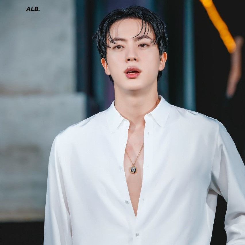 Behind-the-scenes cut of Jin (BTS)