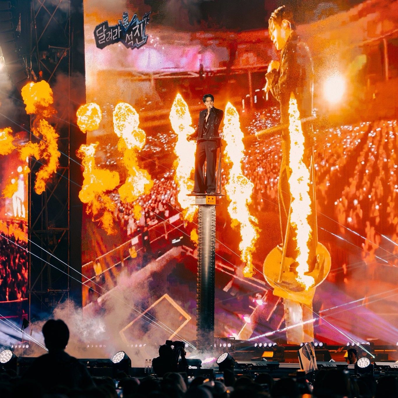 진 (방탄소년단)의 비하인드 컷