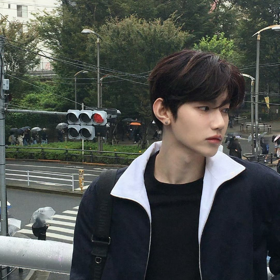 Recent activity shot of Zhang Hao (ZEROBASEONE)