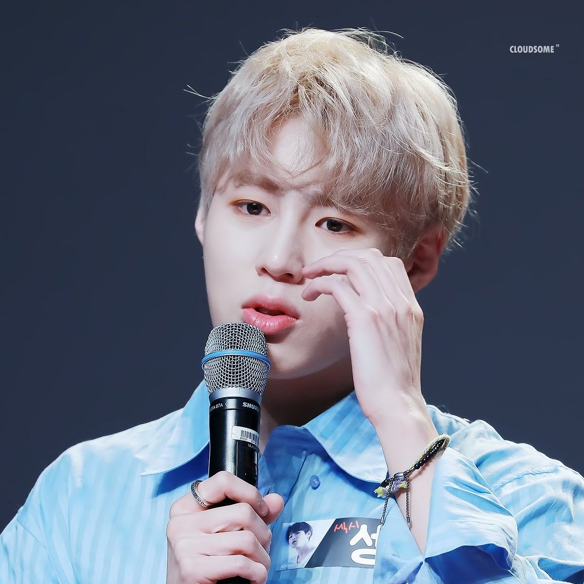 Behind-the-scenes cut of Ha Sungwoon