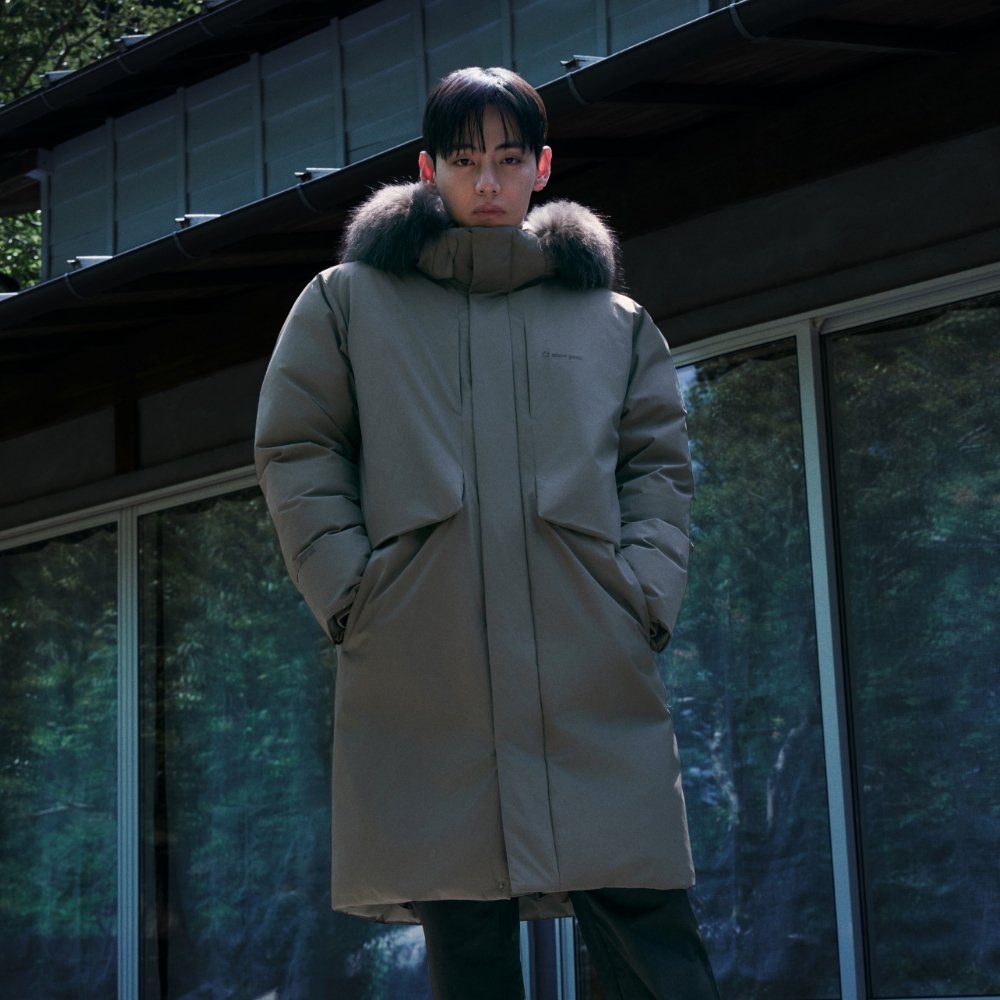 뷔 (방탄소년단)의 최신 사진