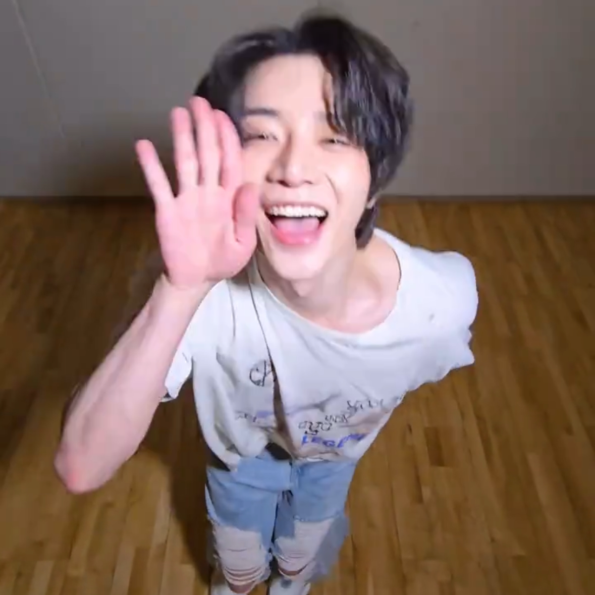 A moment captured by Beomgyu (TOMORROW X TOGETHER)'s fan