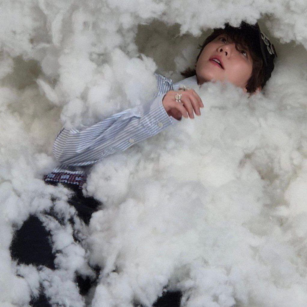 Recent activity shot of Chanyeol (EXO)