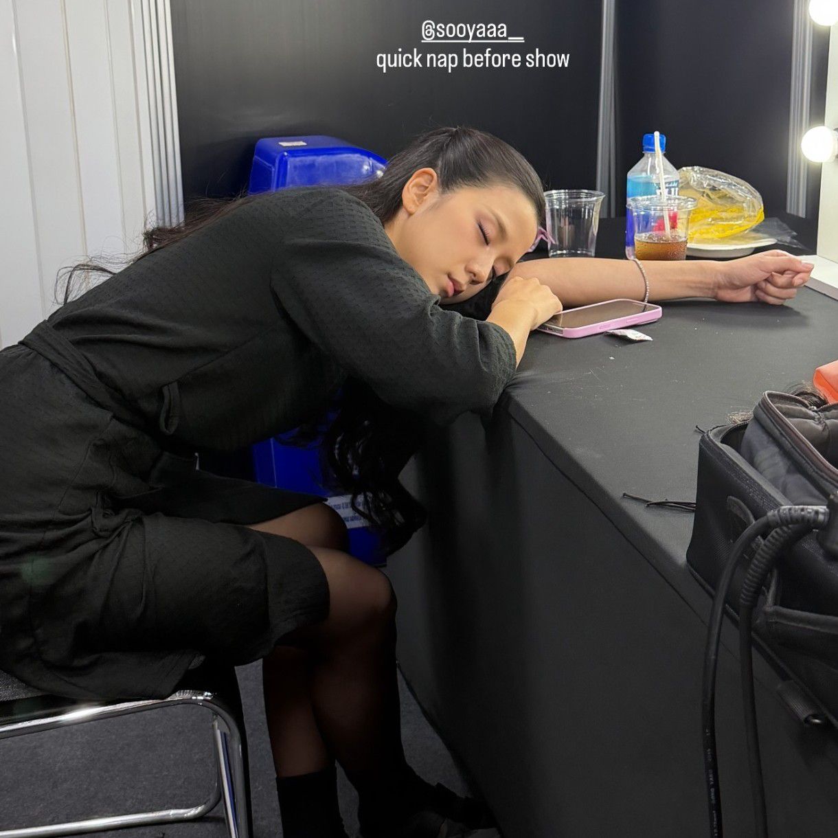 BLACKPINK의 비하인드 컷