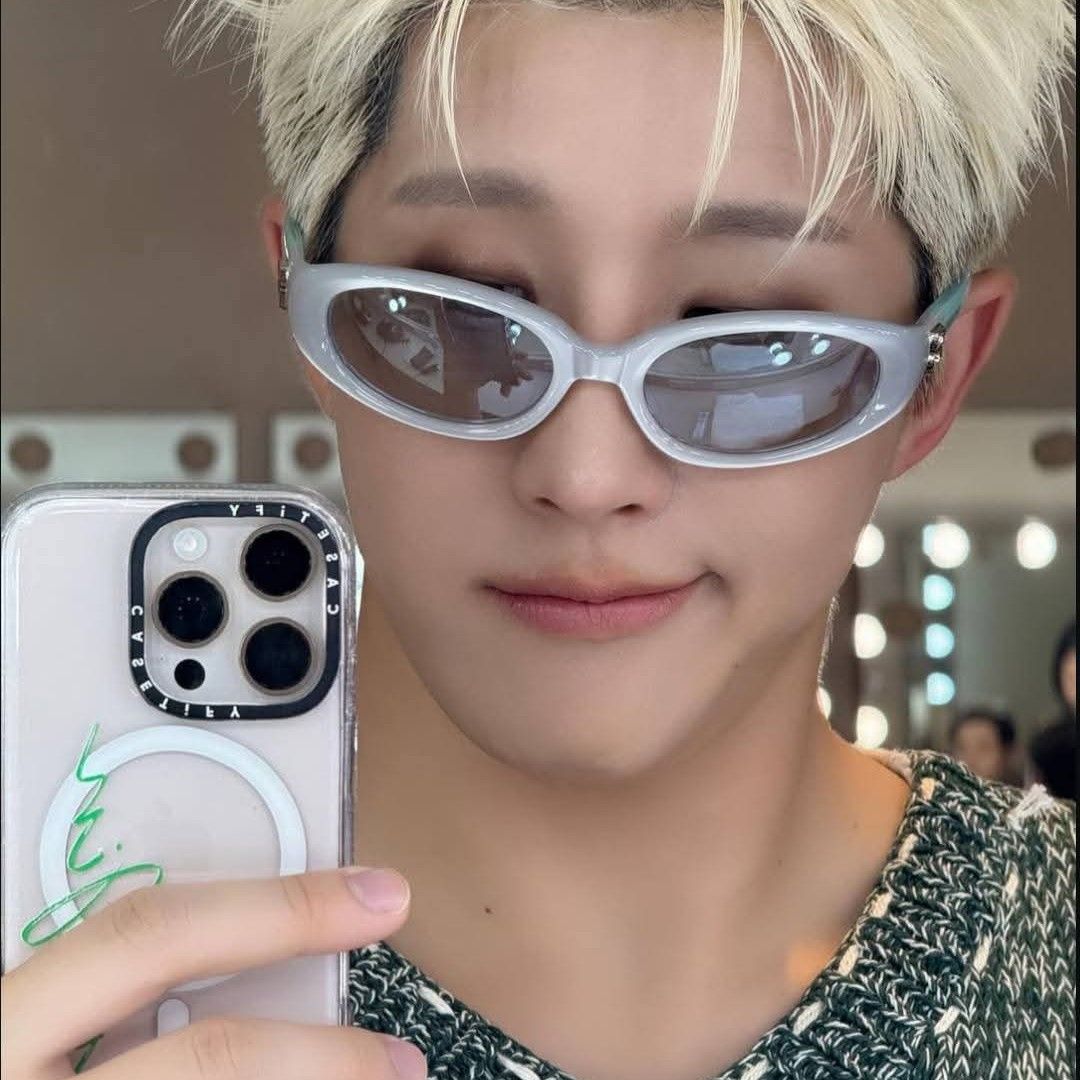 Behind-the-scenes cut of Jinjin (ASTRO)