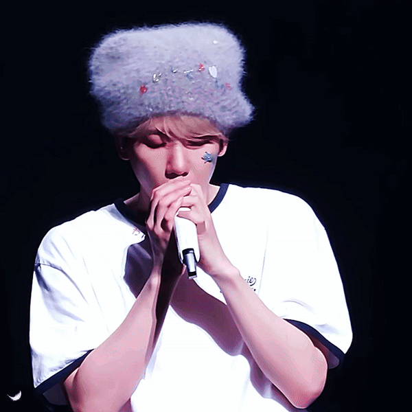 Foto aktivitas terbaru Baekhyun (EXO)
