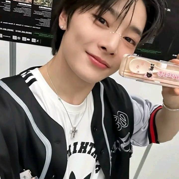 Recent activity shot of I.N (Stray Kids)