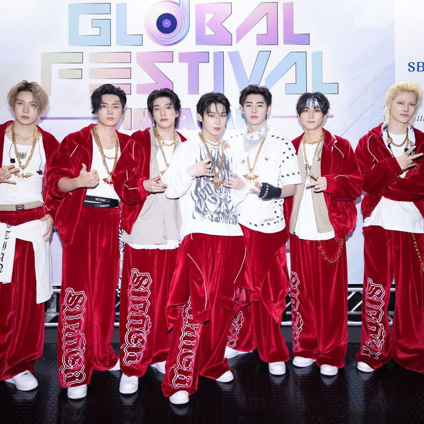 ENHYPEN的最新照片