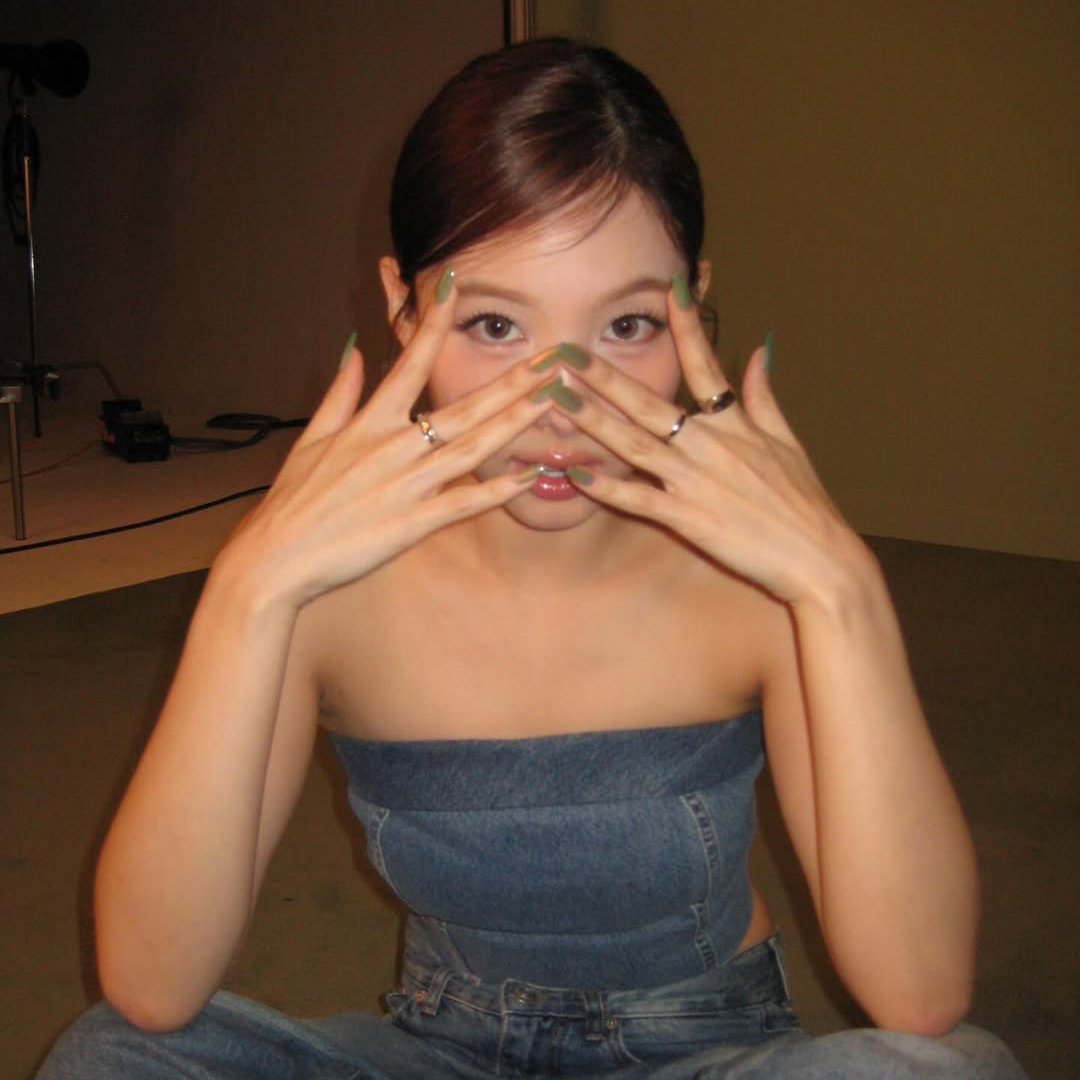 A moment captured by Nayeon (TWICE)'s fan