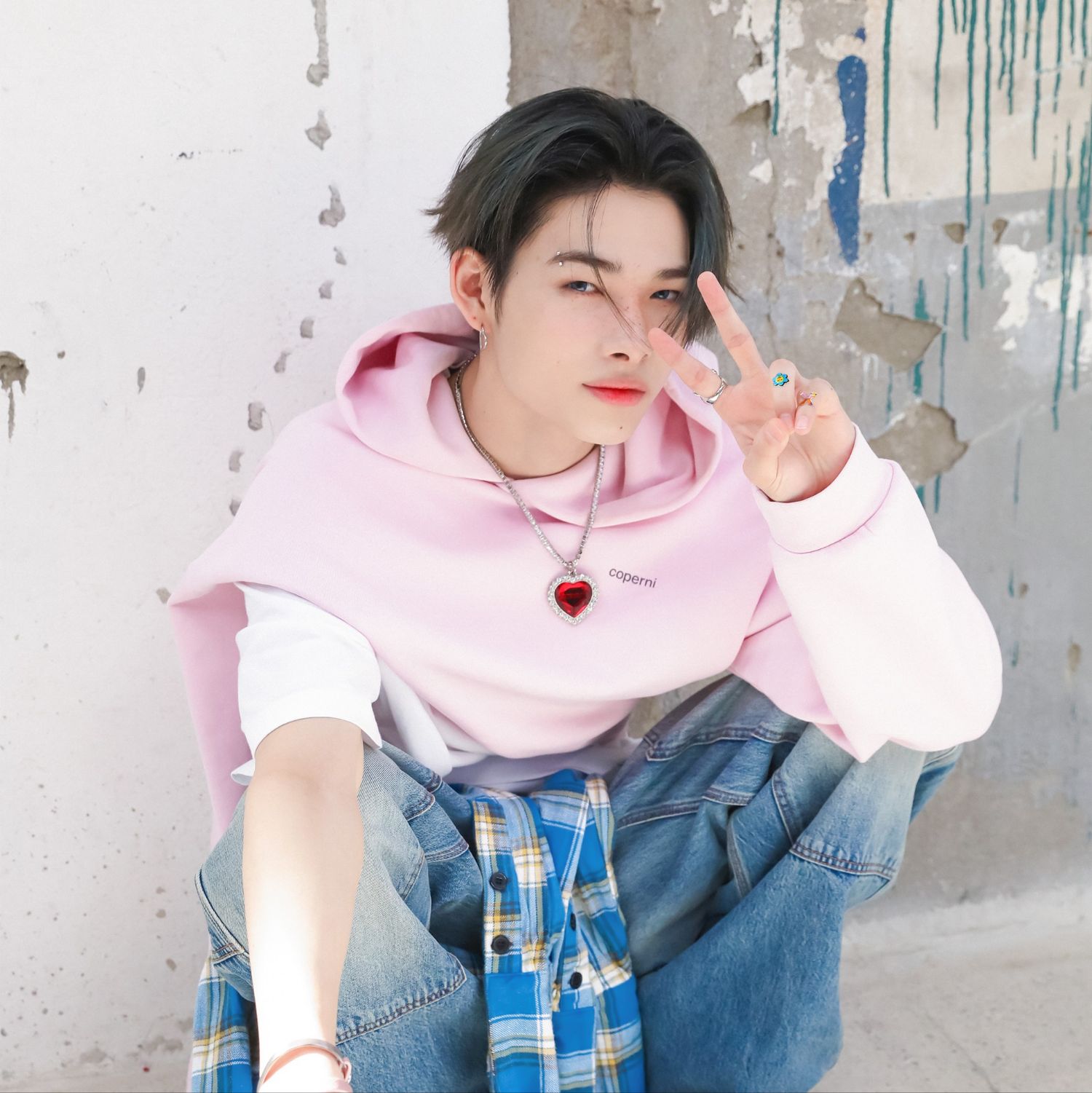 NI-KI (ENHYPEN)的最新照片