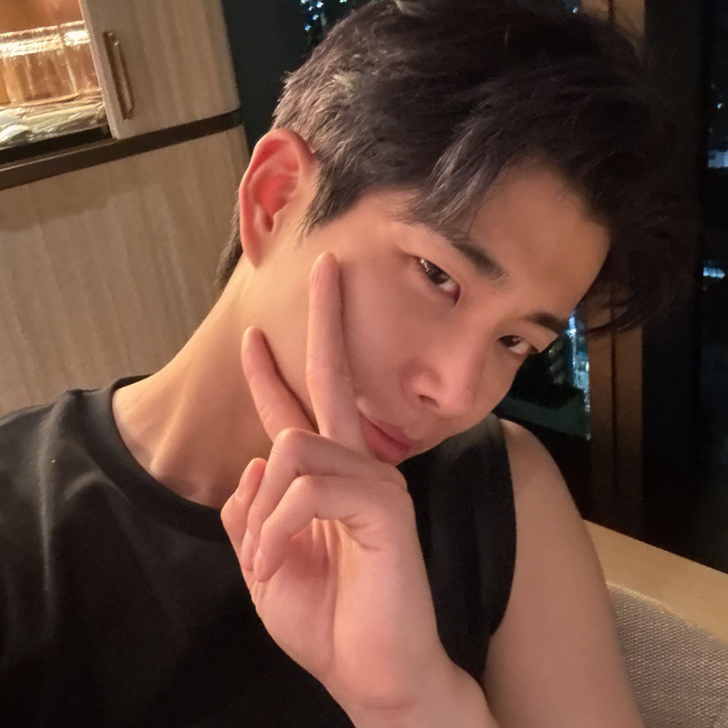 Latest photo of MJ (ASTRO)