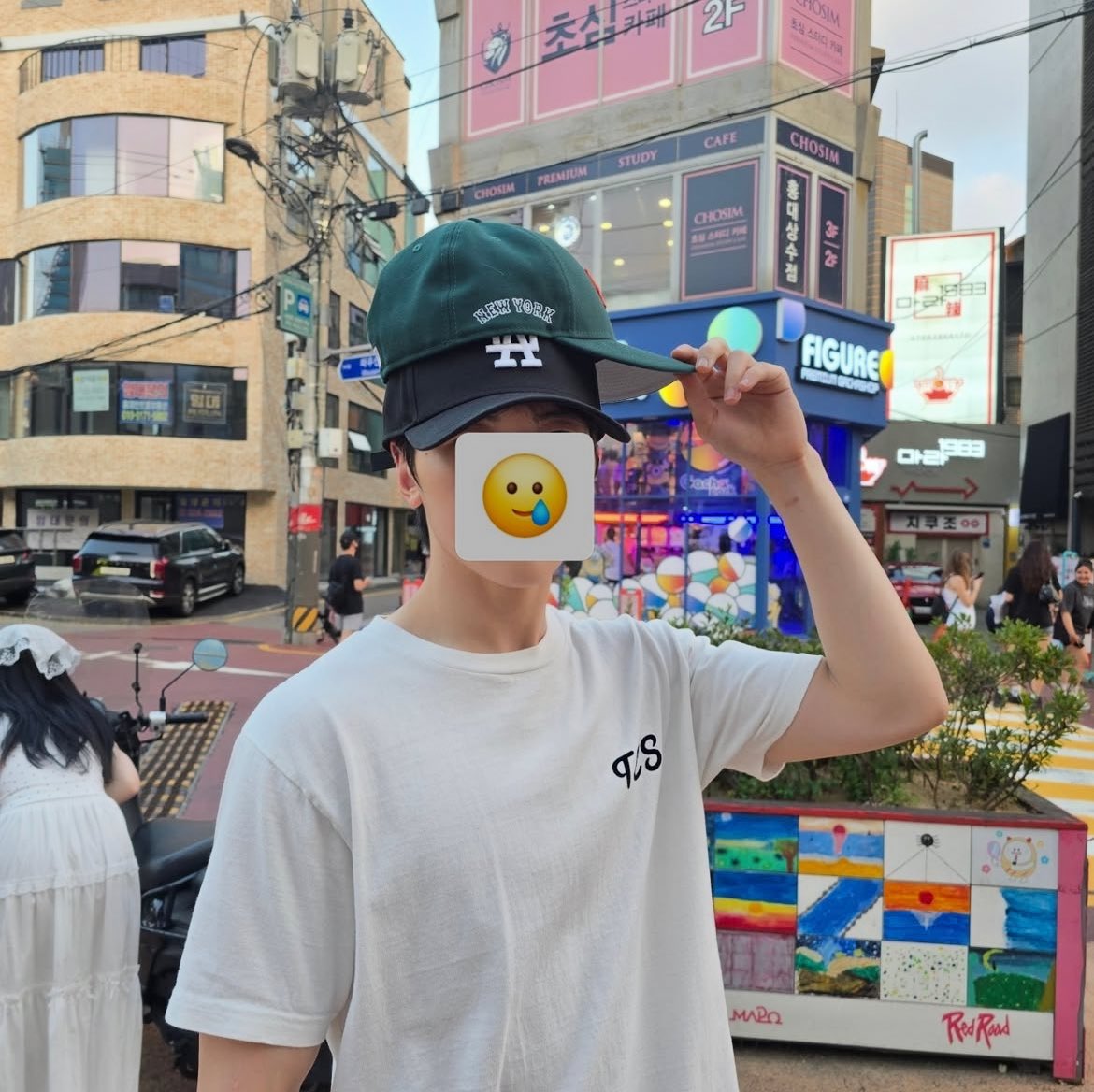 Behind-the-scenes cut of Seok Matthew (ZEROBASEONE)