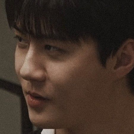 Behind-the-scenes cut of Sehun (EXO)