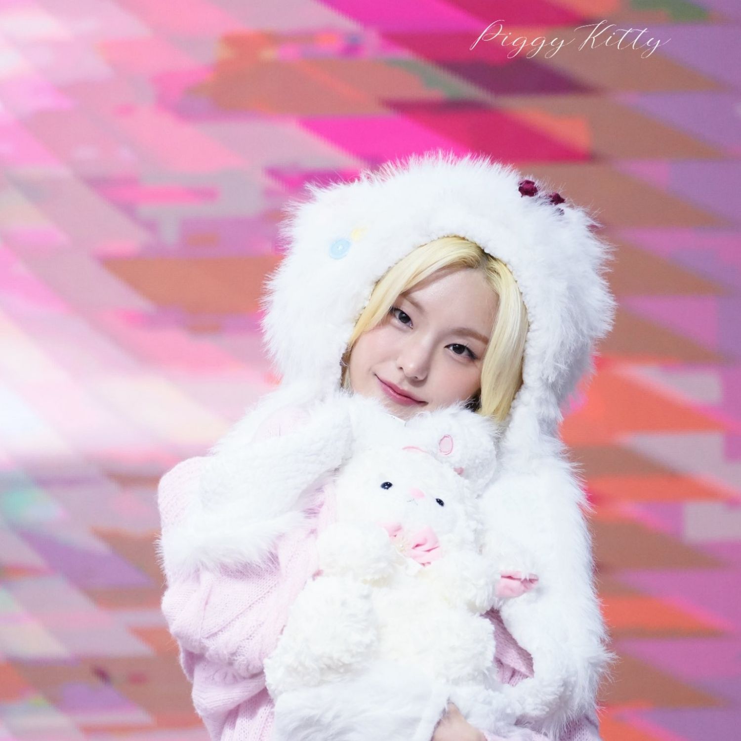 Recent activity shot of Yeji (ITZY)