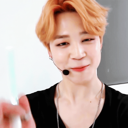 A moment captured by Jimin (BTS)'s fan