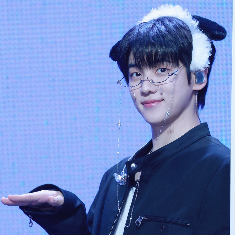 Recent activity shot of Jaechan (DKZ)