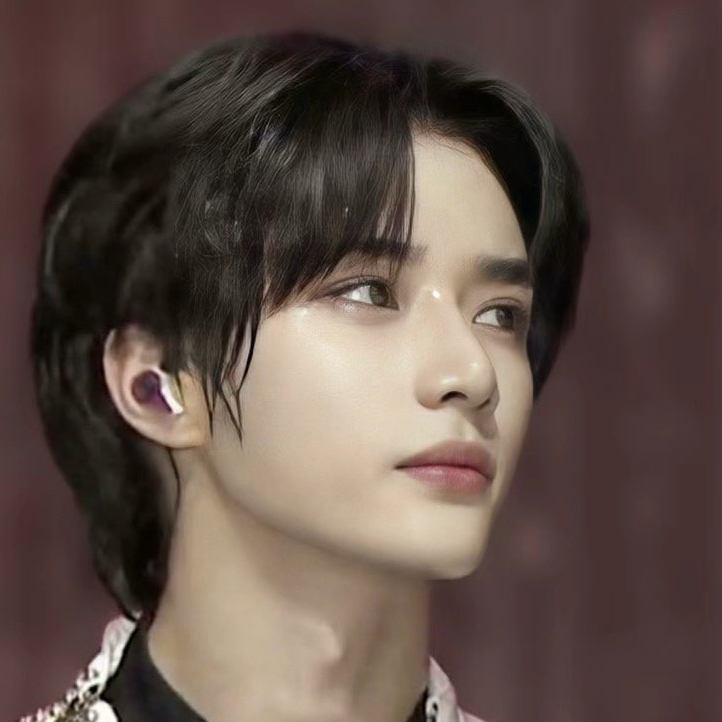 Latest photo of Beomgyu (TOMORROW X TOGETHER)