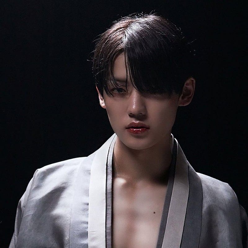 Recent activity shot of Chan (A.C.E)