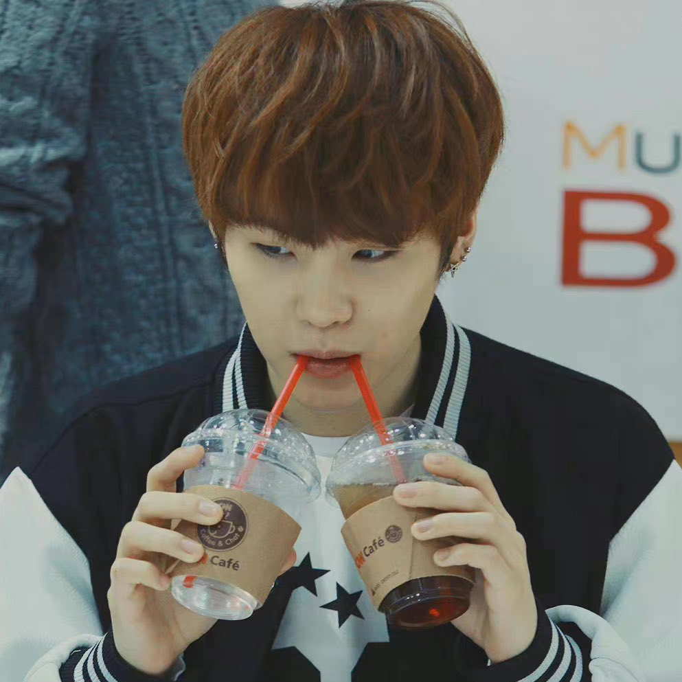 A moment captured by SUGA (BTS)'s fan