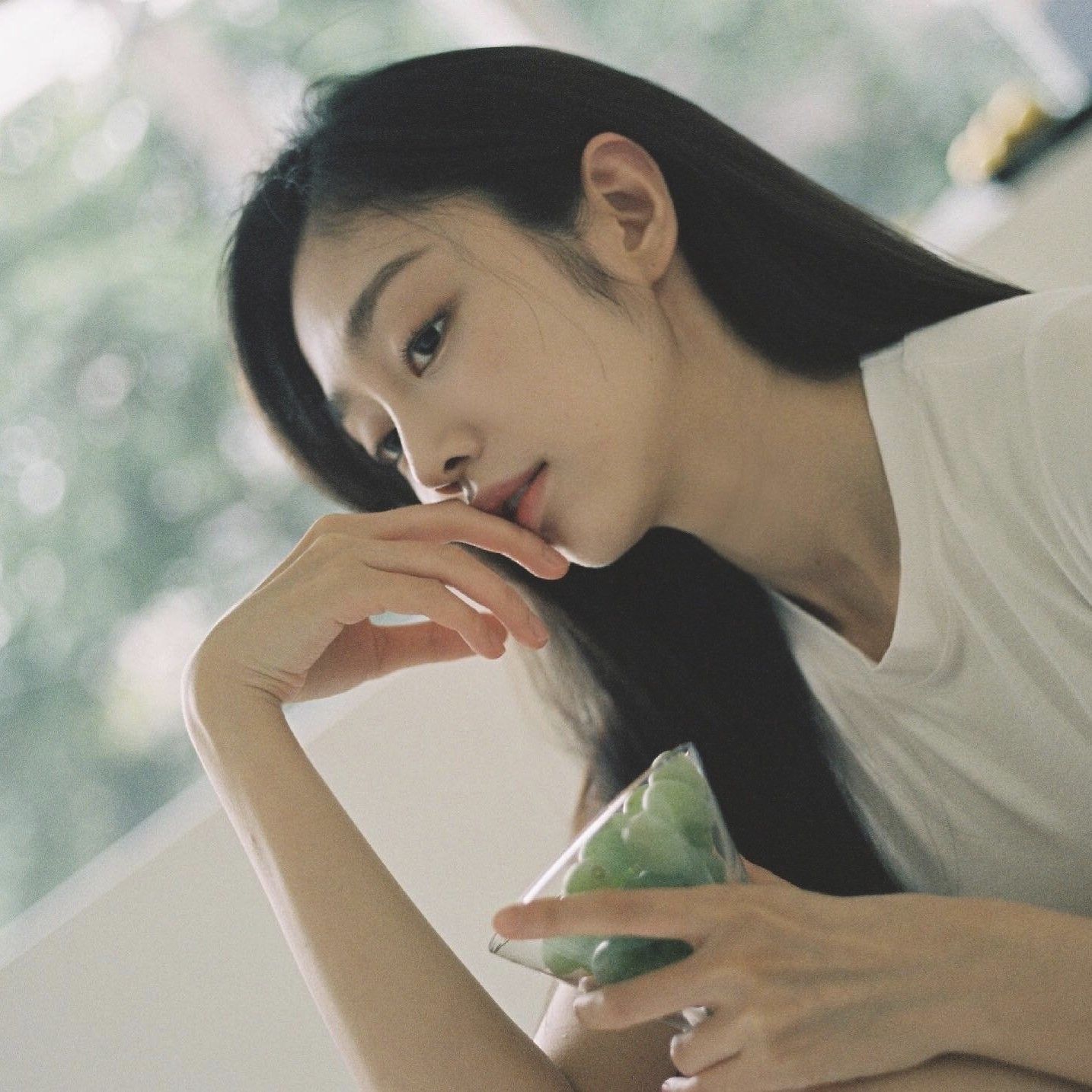 Recent activity shot of Seo Jisu (Lovelyz)