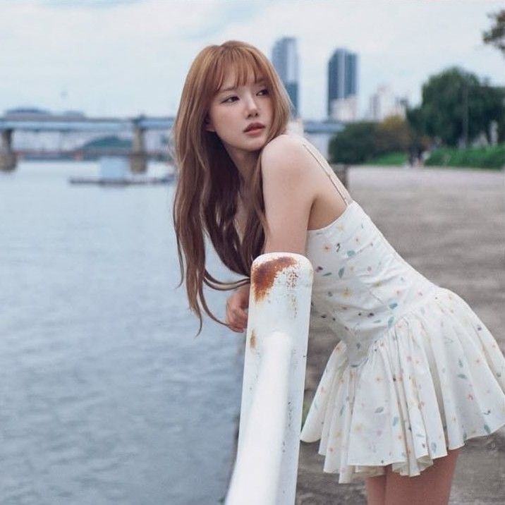 Latest photo of Yerin (GFRIEND)