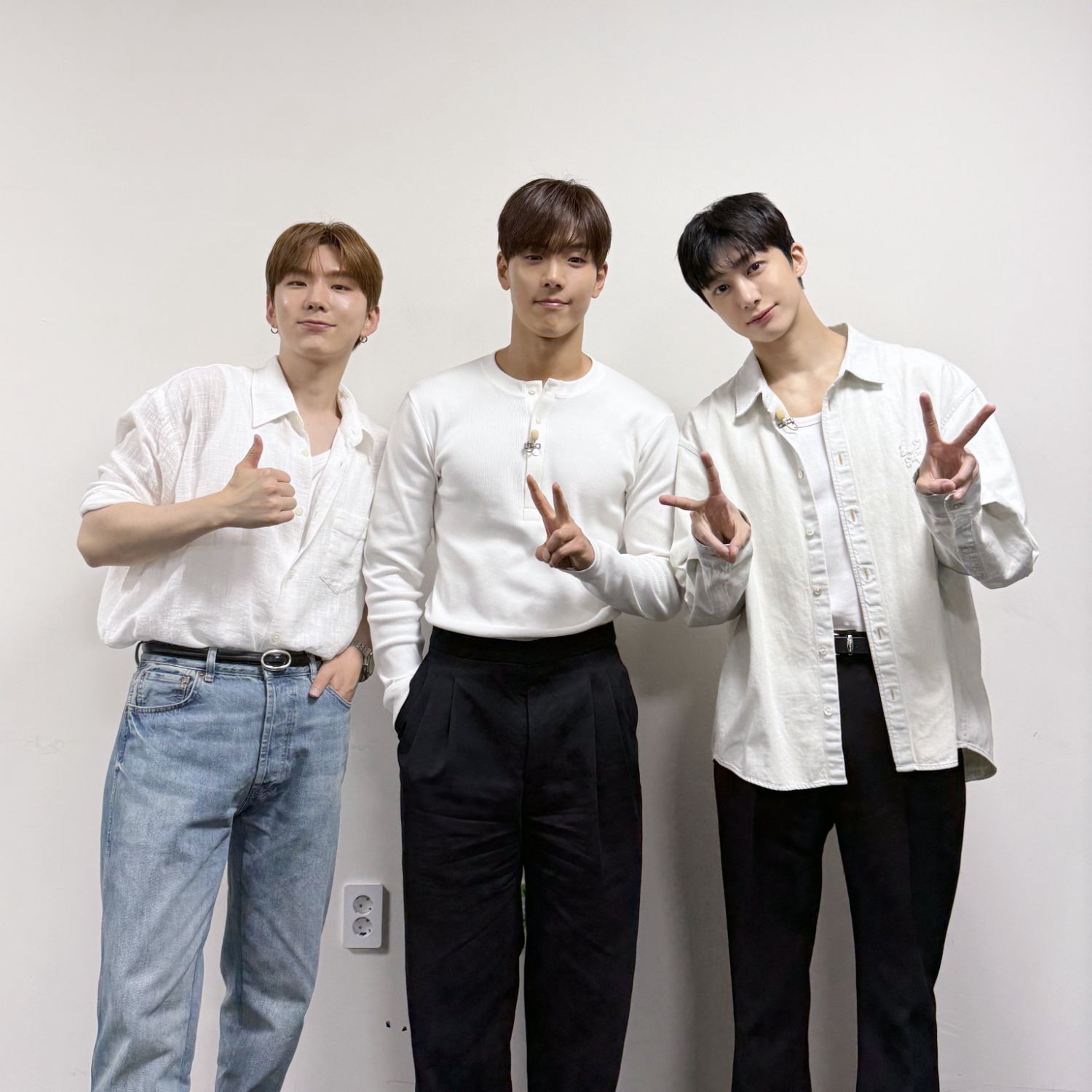 Behind-the-scenes cut of MONSTA X