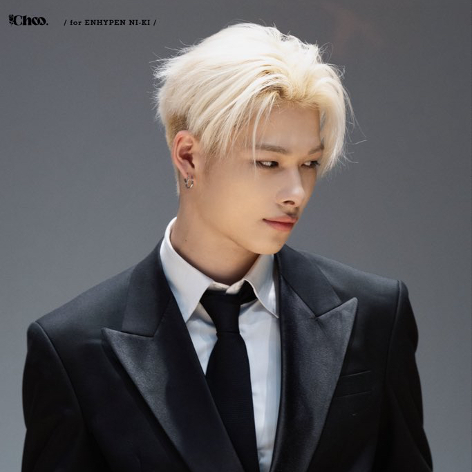 Foto aktivitas terbaru NI-KI (ENHYPEN)