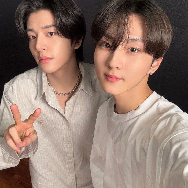 Latest photo of Jungwon (ENHYPEN)