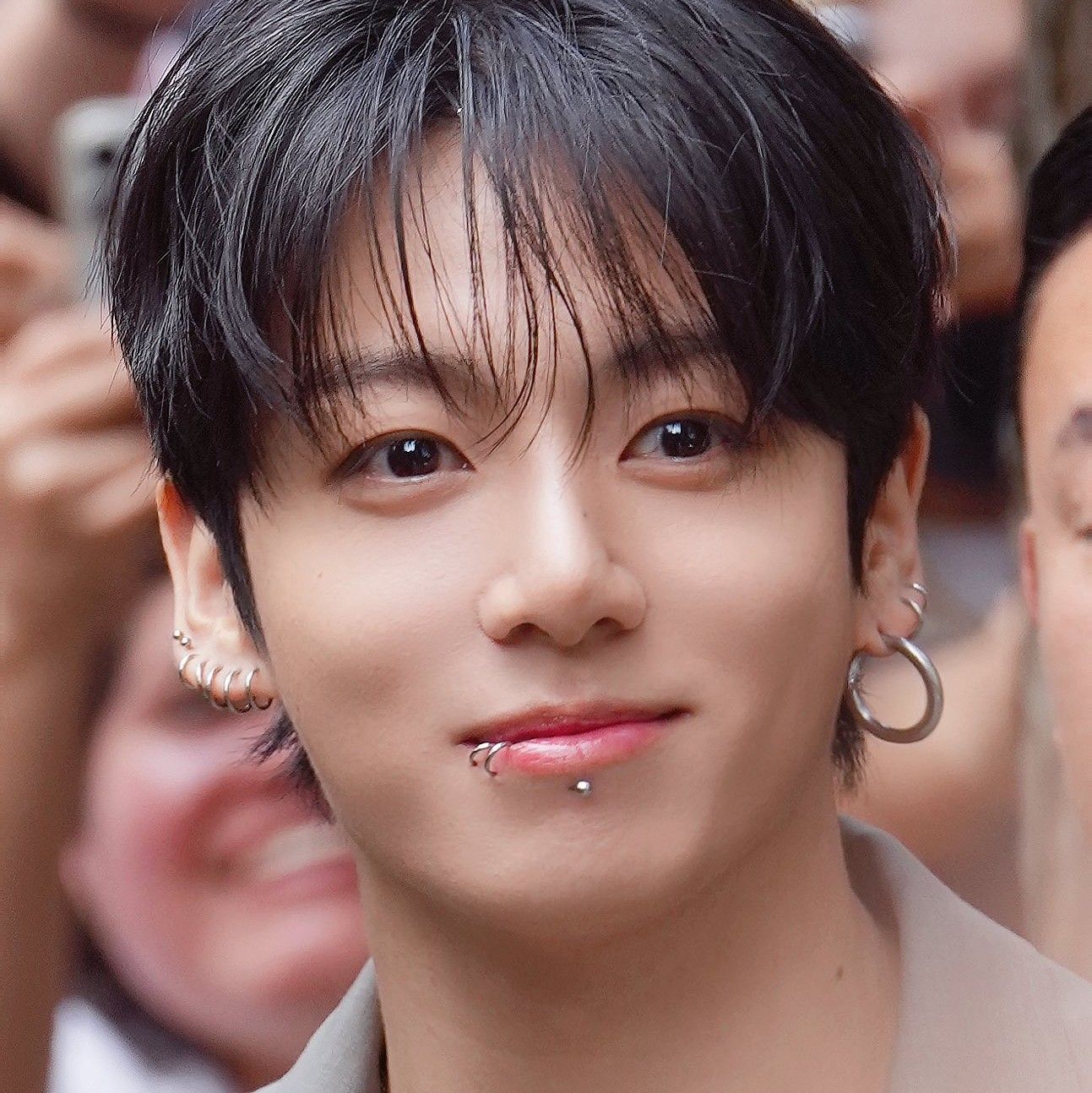 Latest photo of Jungkook (BTS)