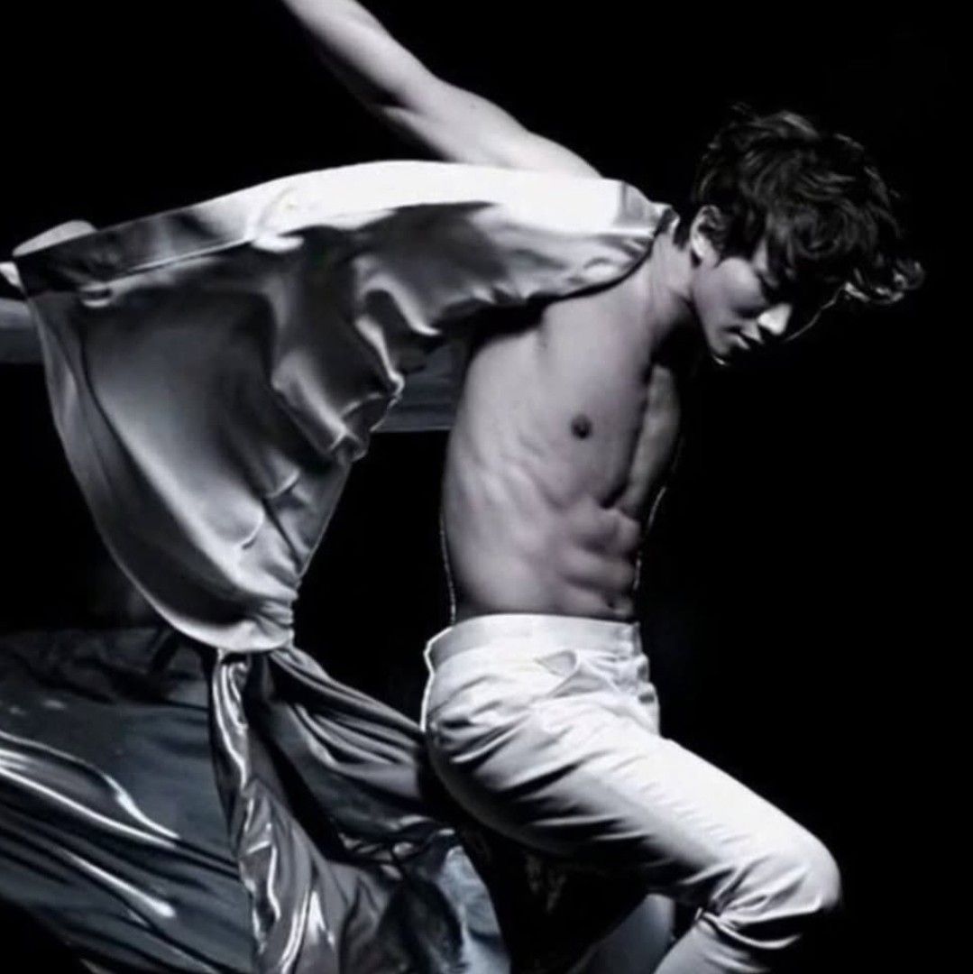 A moment captured by Junho (2PM)'s fan