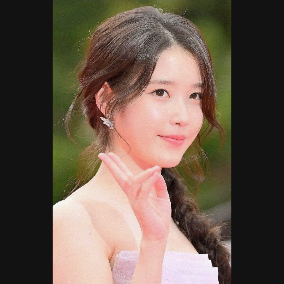 IU的最新活動照片