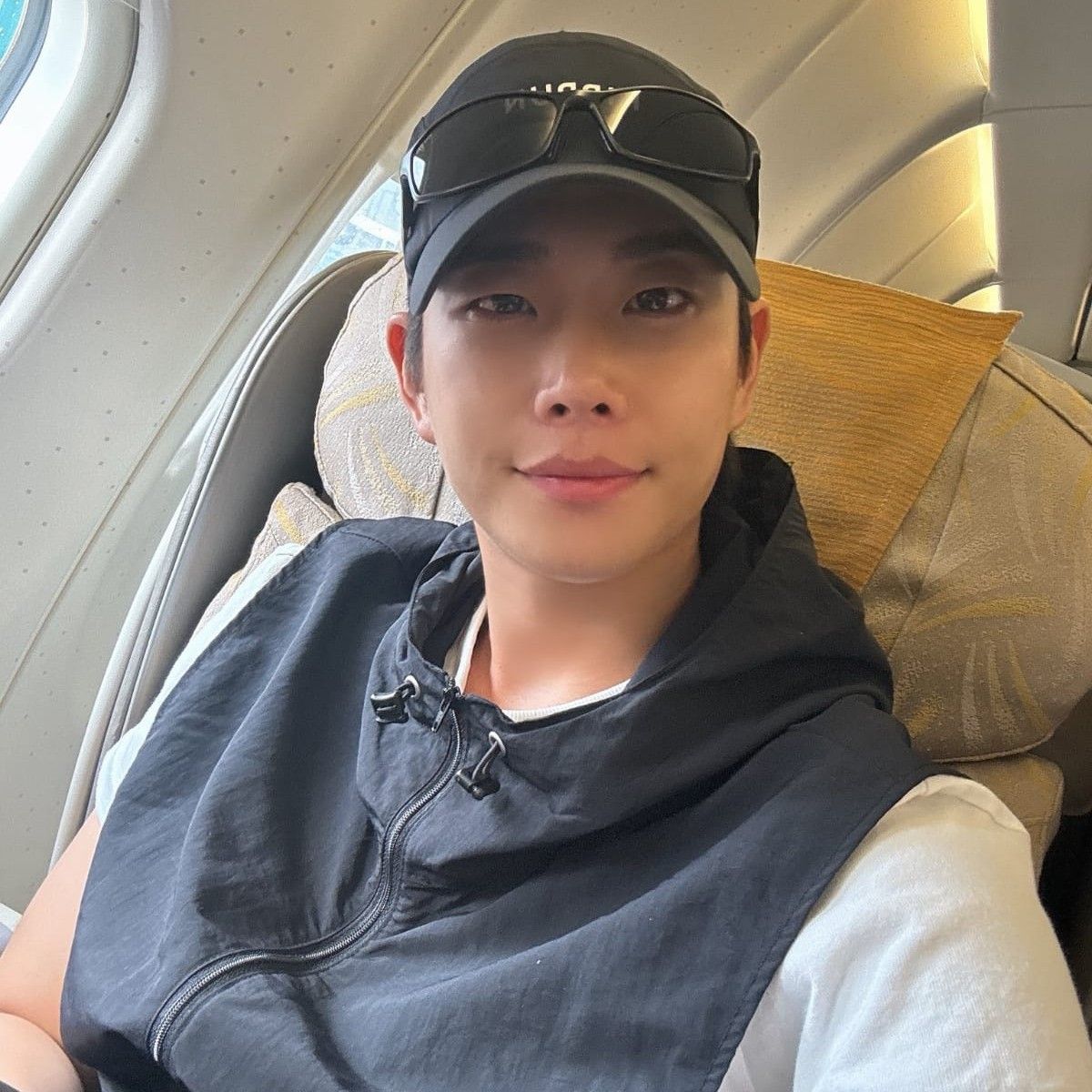 A moment captured by MJ (ASTRO)'s fan