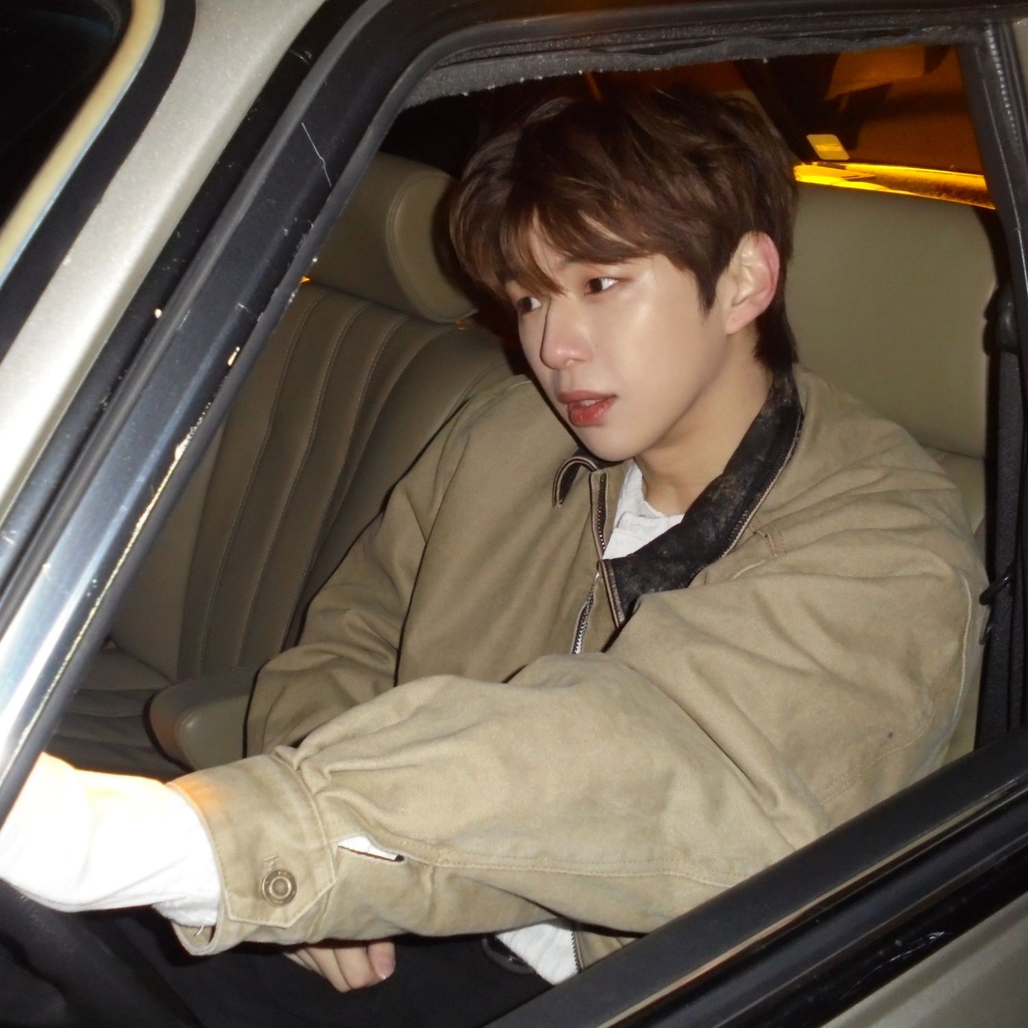 강다니엘 최근 활동샷